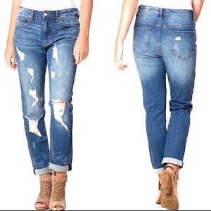 Altar’d State distressed jeans size 27